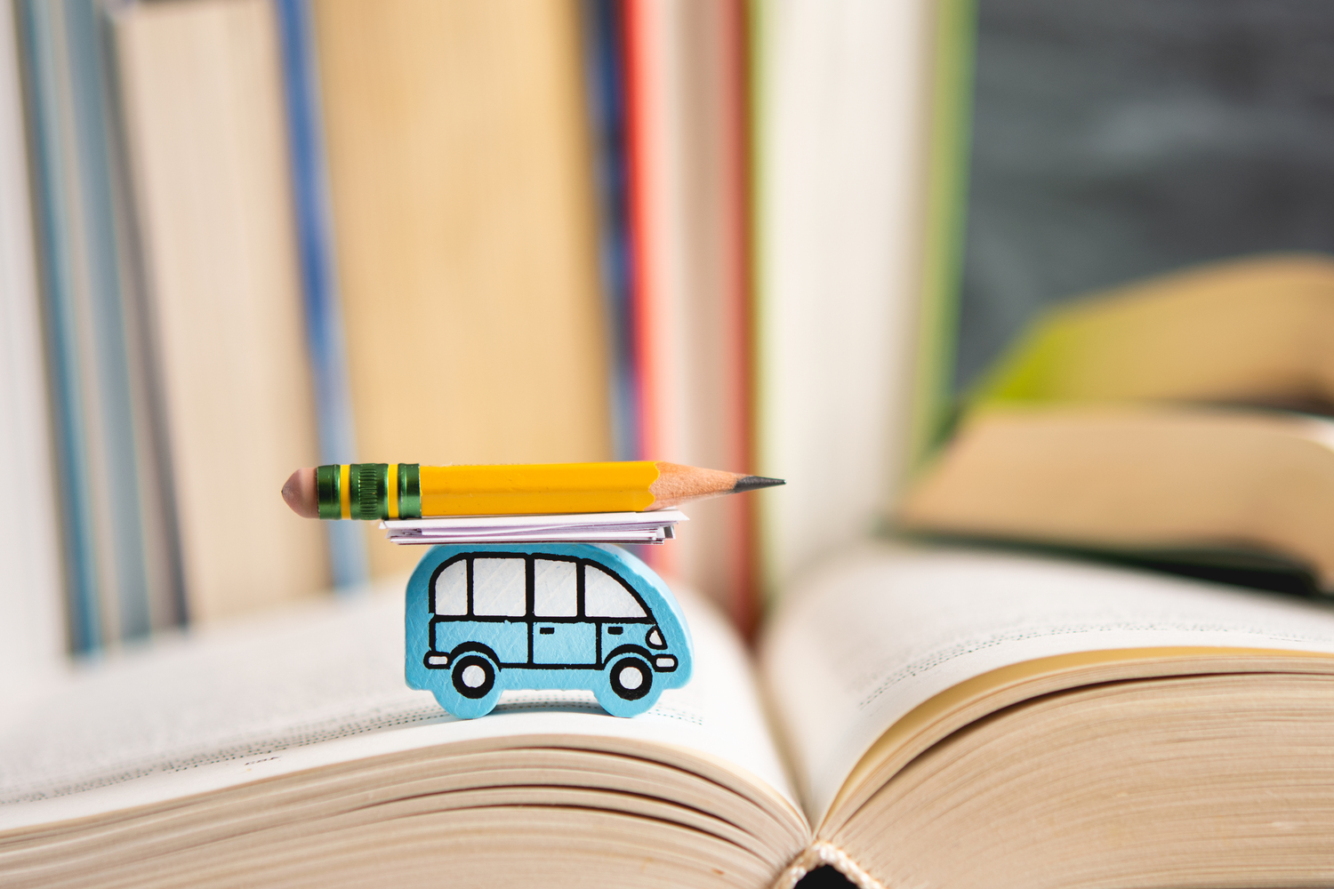 AUTOSCUOLA PETRA: DA OLTRE 20 ANNI LA TUA AUTOSCUOLA DI FIDUCIA