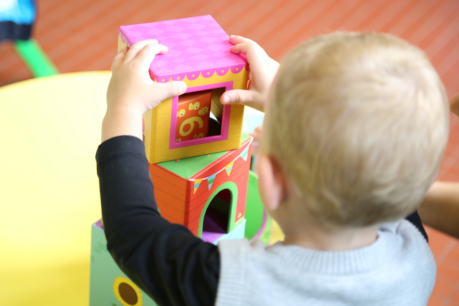 ABACO asilo nido e scuola dell’infanzia – Educazione montessoriana per una crescita armoniosa