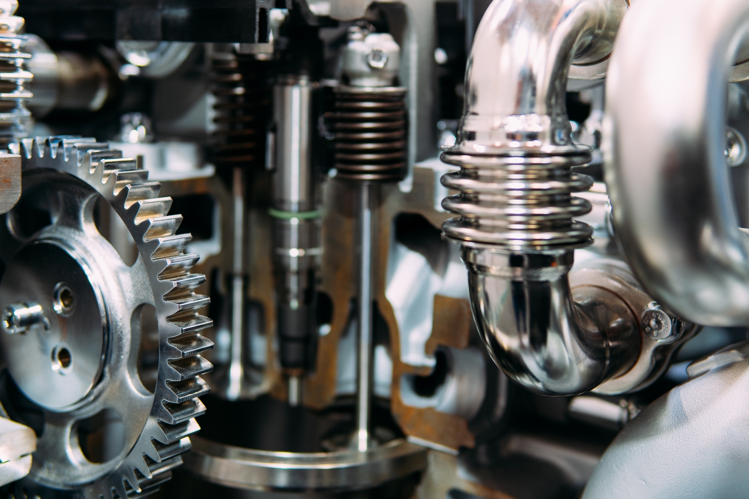 STEFANO BRUNELLI SAGL: QUANDO LA PASSIONE PER I MOTORI DIVENTA BUSINESS